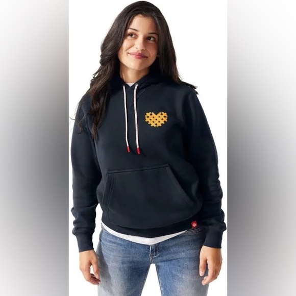 Chick-Fil-A I Heart Waffle Fries Hoodie Sweatshirt size large - Picture 1 of 6